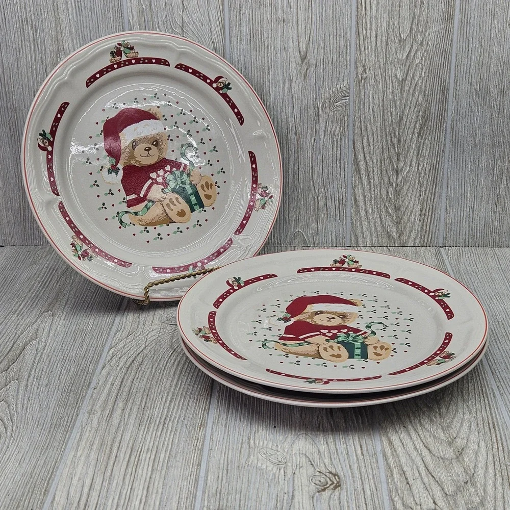 Tienshan Stoneware Country Christmas Teddy Bear Present Dinner Plates Set of 3